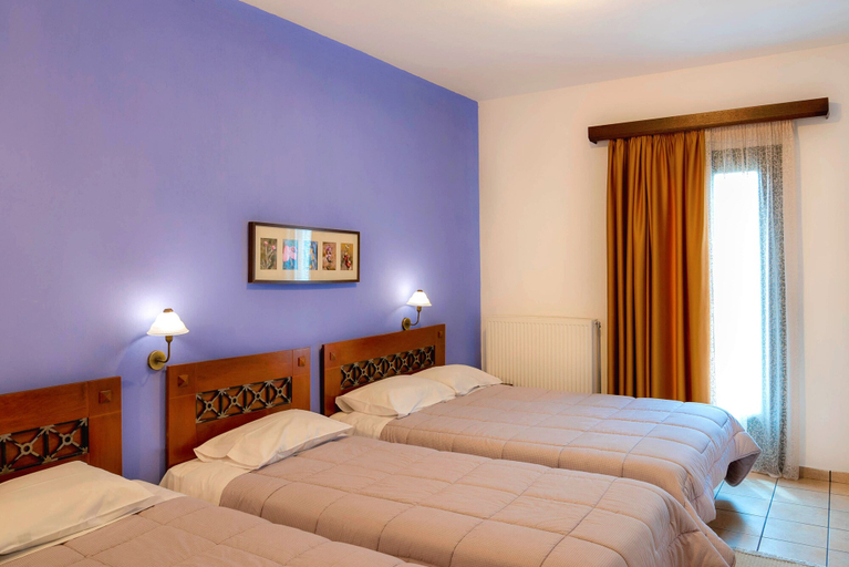 Bedroom 2, Artemis Hotel, Central Greece