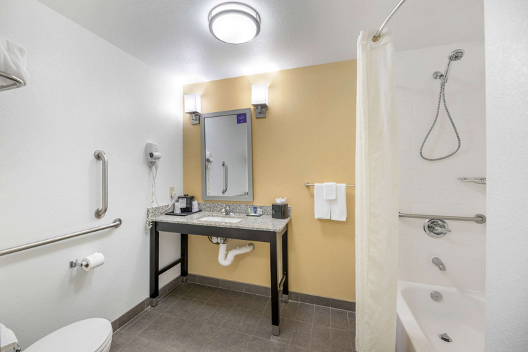 Bathroom 4, Sleep Inn & Suites Carlsbad Caverns Area, Eddy