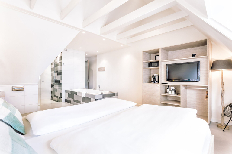 Bedroom 3, Logement Overzee, Ameland