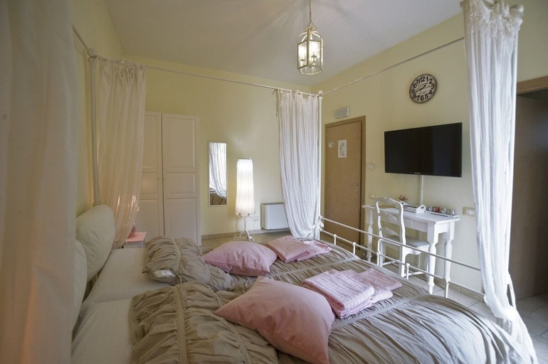 Bedroom 3, Homelink Poggibonsi, Florence