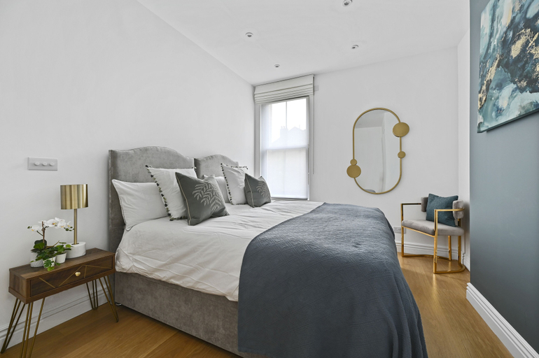 Bedroom 3, Nightingale Suites, London