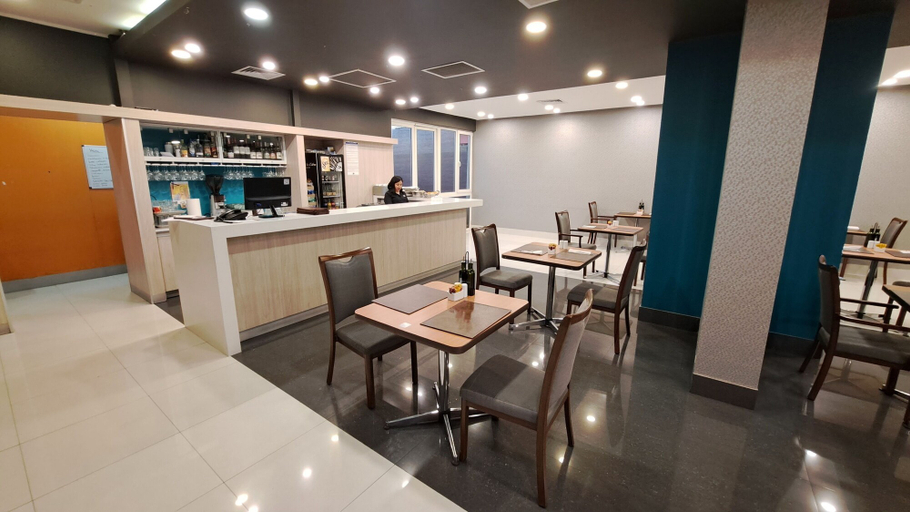 Food & Drinks 5, Diego de Almagro Calama Express, El Loa