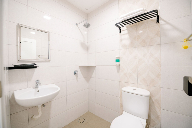 Bathroom 3