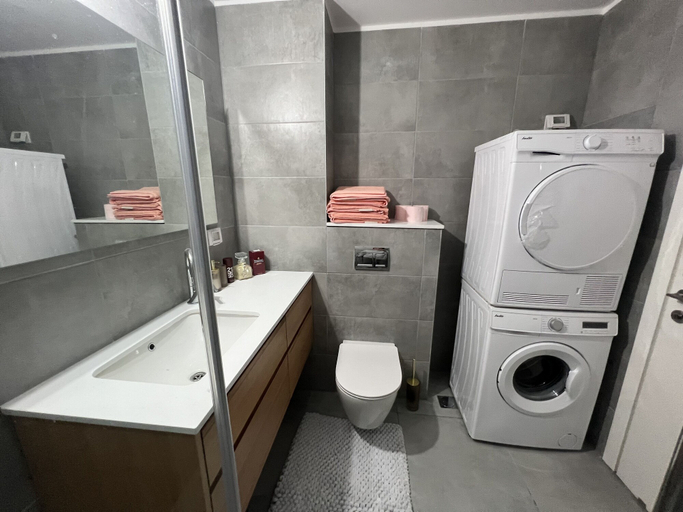Bathroom 2, Prince Palace Tel Aviv