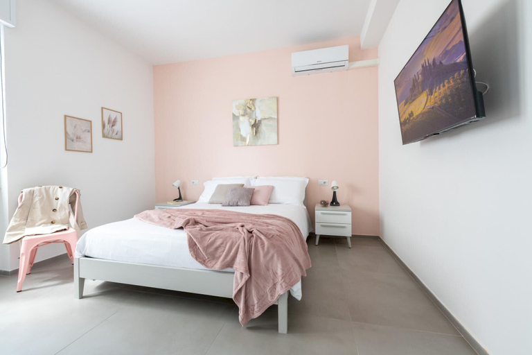 Others 4, Sardinia RE Eva Luna Apartment, Sassari