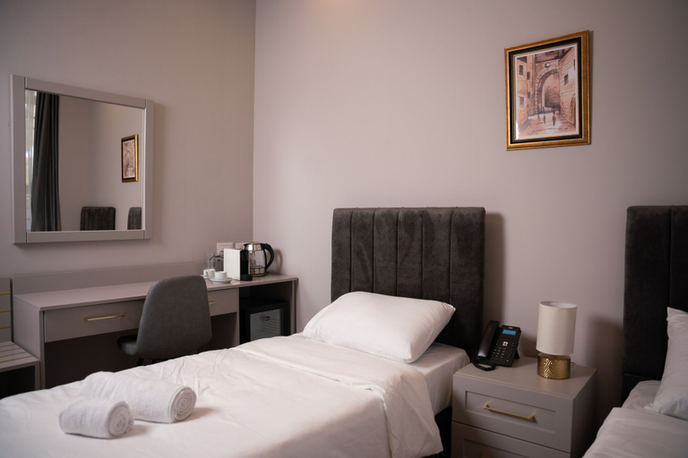 Bedroom 5, All Seasons Boutique Hotel - Jerusalem, Jerusalem