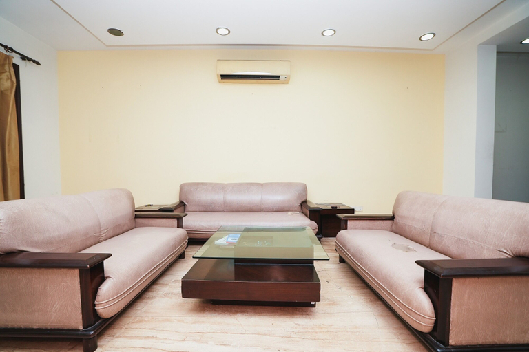 Others 5, Home 92, Gautam Buddha Nagar