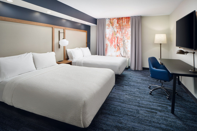 Bedroom 3, Fairfield Inn & Suites by Marriott Auburn Opelika, Lee