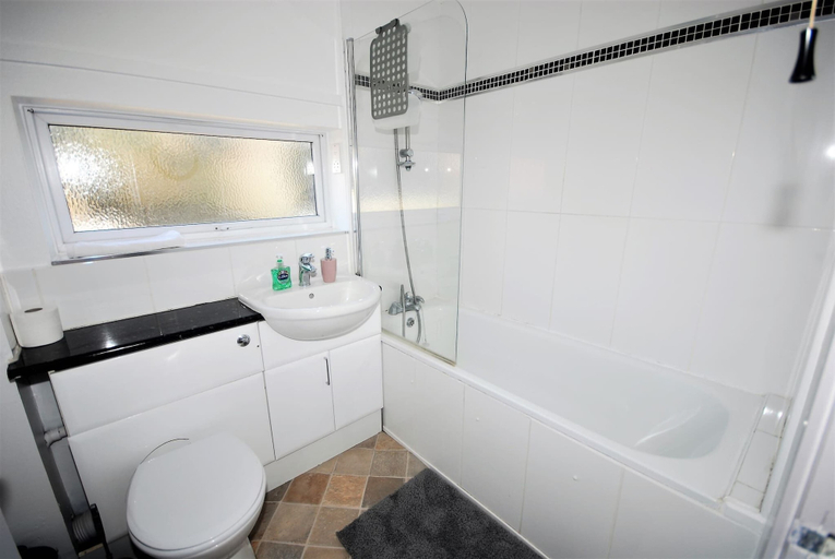 Bathroom 4, Get Away Home With Hot Tub Sleeps 4, East Sussex