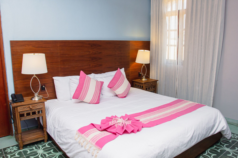 Bedroom 3, Marionetas, Mérida