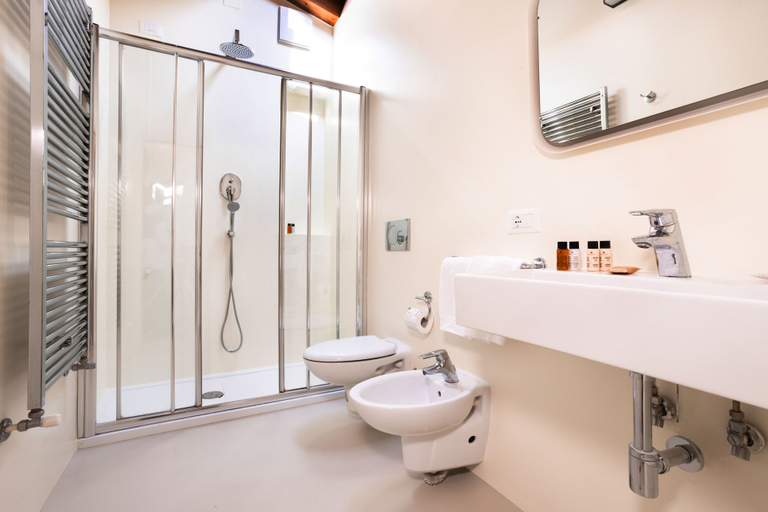 Bathroom 5, Palazzina Riello, Venezia