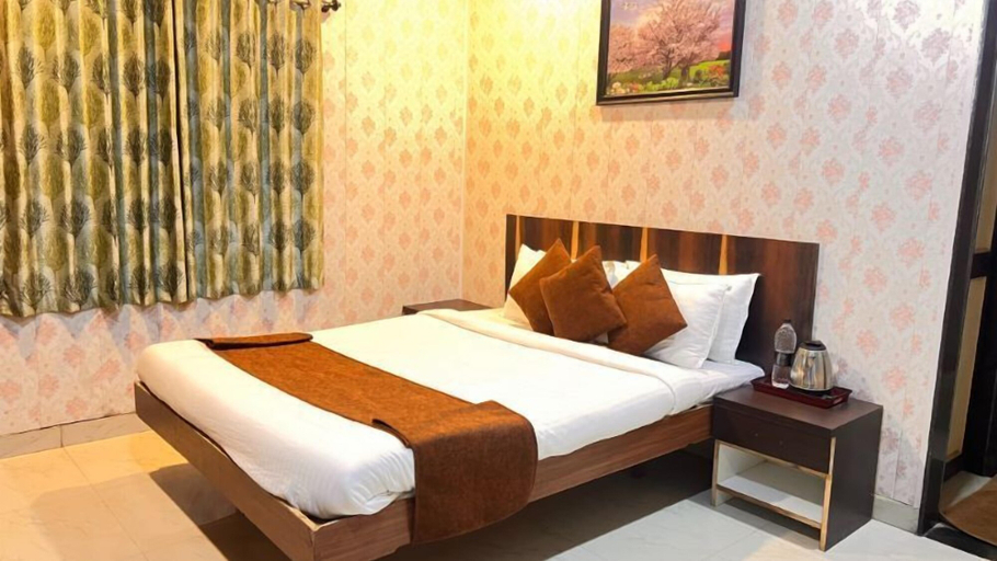 Bedroom 3, Wanderlust Resort, Ahmadnagar