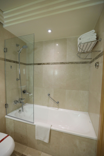 Bathroom 4, Le Royal Hotel - Beirut, El Metn