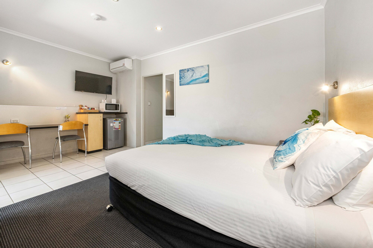 Bedroom 9