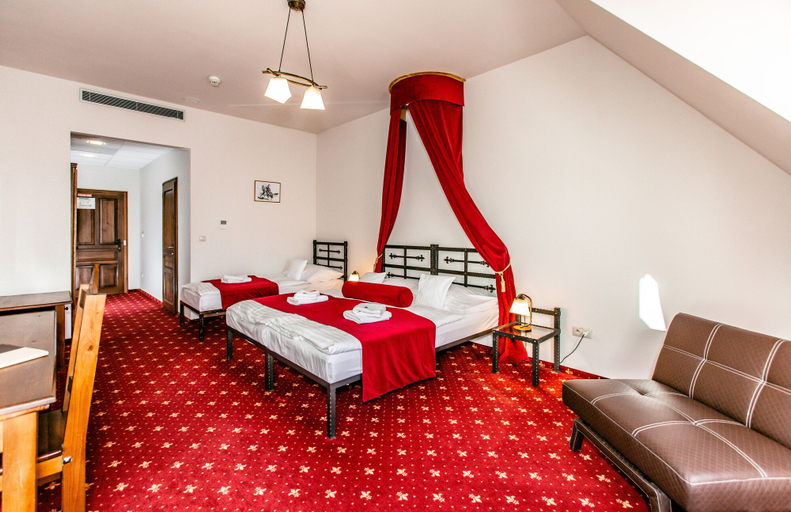 Bedroom 3, Hotel Grand Vígľaš, Detva