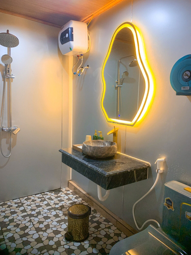 Bathroom 4, Tam Coc Central Bungalow - Hostel, Hoa Lư