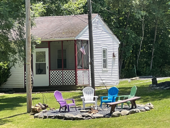 Exterior & Views 2, Echo Valley Cottages, Monroe