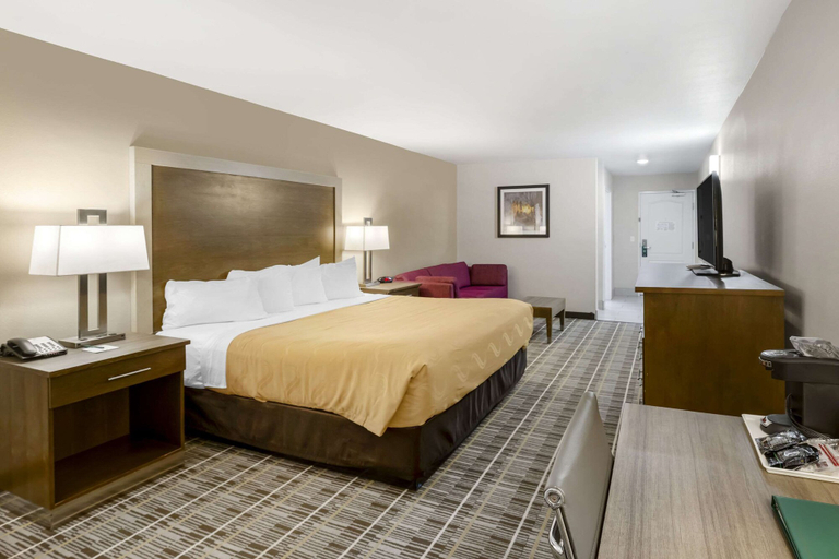 Bedroom 3, Quality Inn & Suites Carlsbad Caverns Area, Eddy