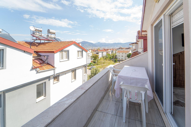 Room 3, Flat With Mountain View in Fethiye, Fethiye