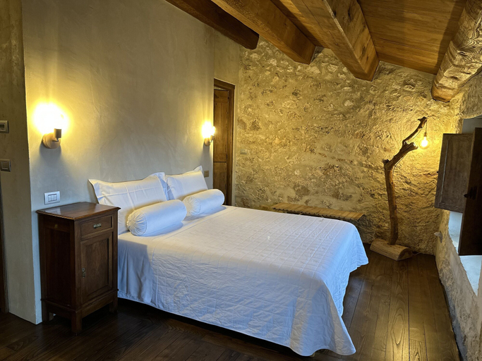 Bedroom 4, Charme in Perillis, L'Aquila
