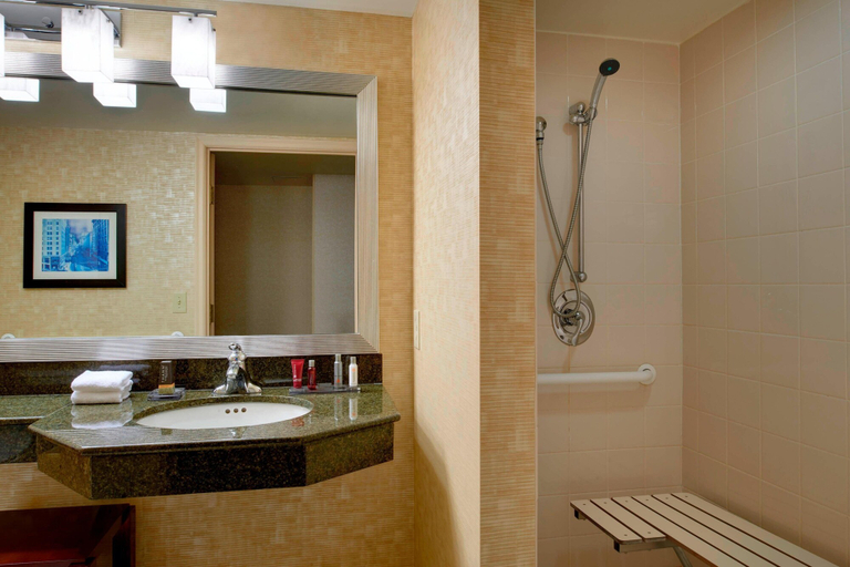 Bathroom 4, Marriott Milwaukee West, Waukesha