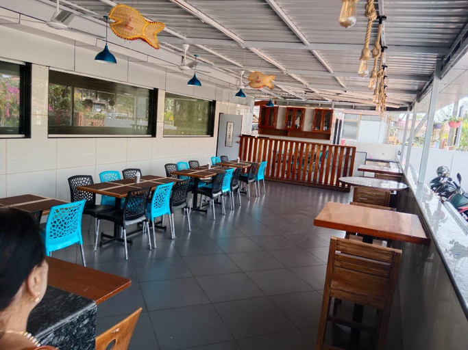 Food & Drinks 2, hotel chitara residency, Ratnagiri