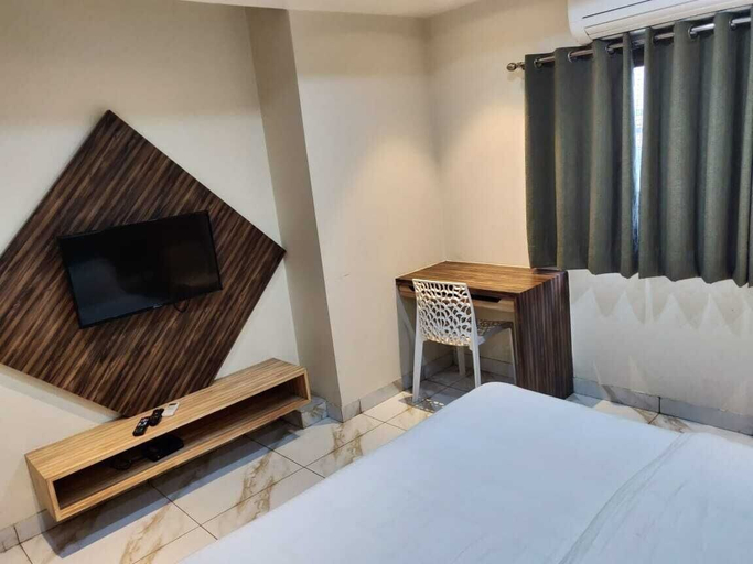 Bedroom 1, Hotel Tamilnadu, Chandauli
