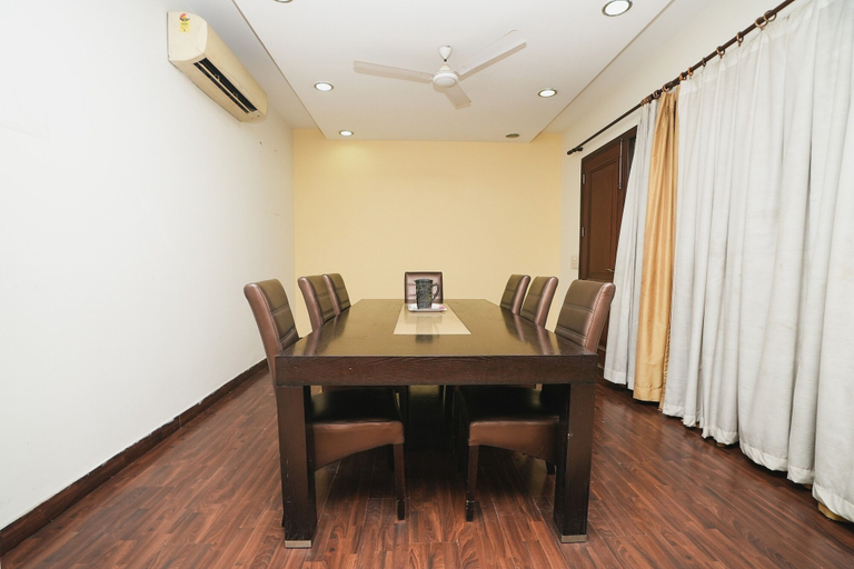 Others 4, Home 92, Gautam Buddha Nagar
