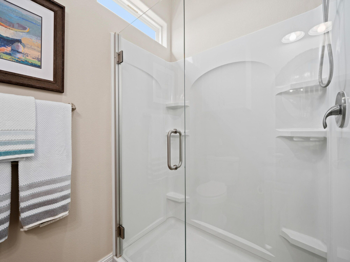 Bathroom 5, Betty's Bay House, Aransas