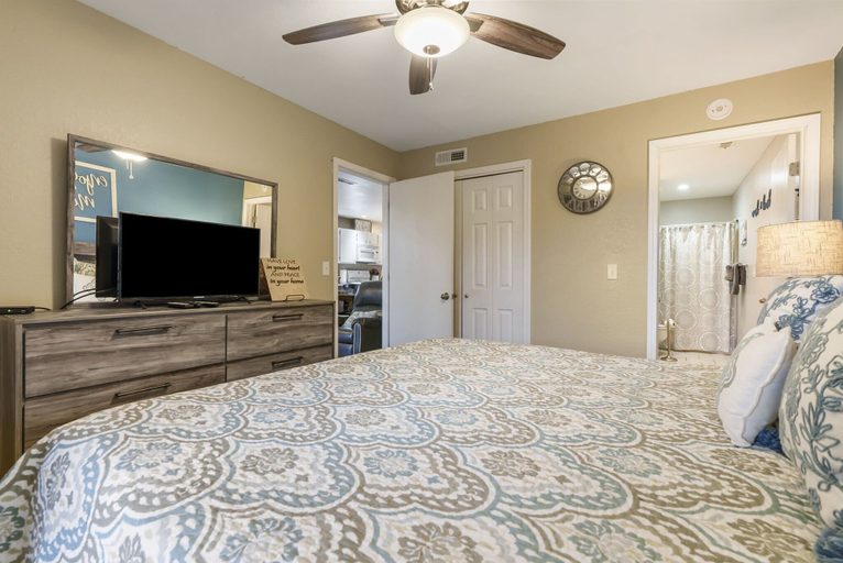 Bedroom 4, Back Porch Escape, Stone