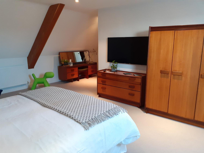 Bedroom 2, Greenhill Farm Barn B&B, Warwickshire