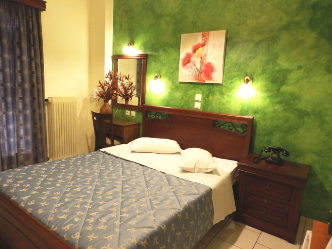 Bedroom 5, Pergamos, Attica