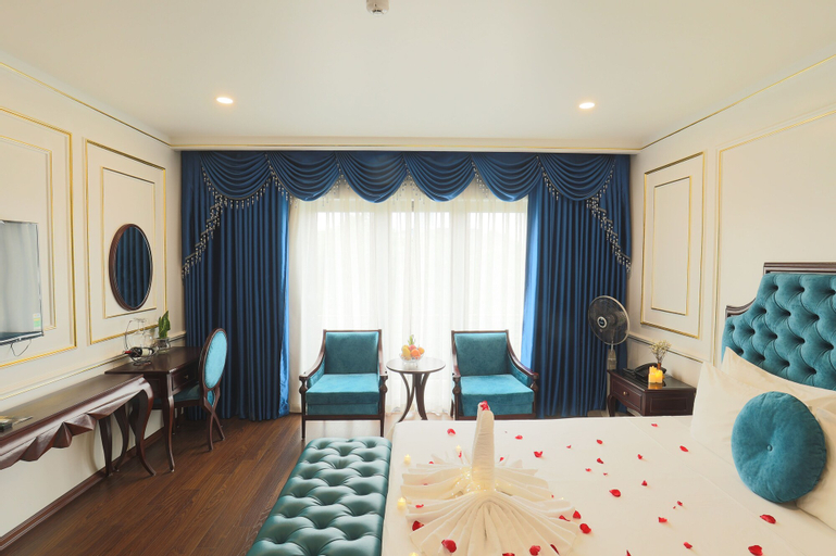Bedroom 8