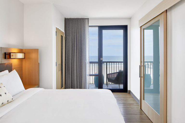 Bedroom 4, Springhill Suites By Marriott Jacksonville Beach Oceanfront, Duval