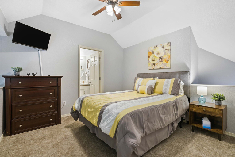 Bedroom 3, Abby Leisure Escape, Taney
