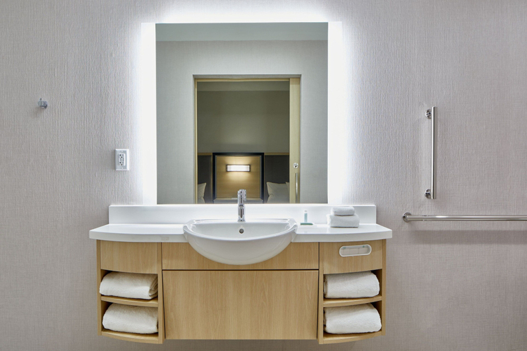 Bathroom 5, Springhill Suites By Marriott Jacksonville Beach Oceanfront, Duval