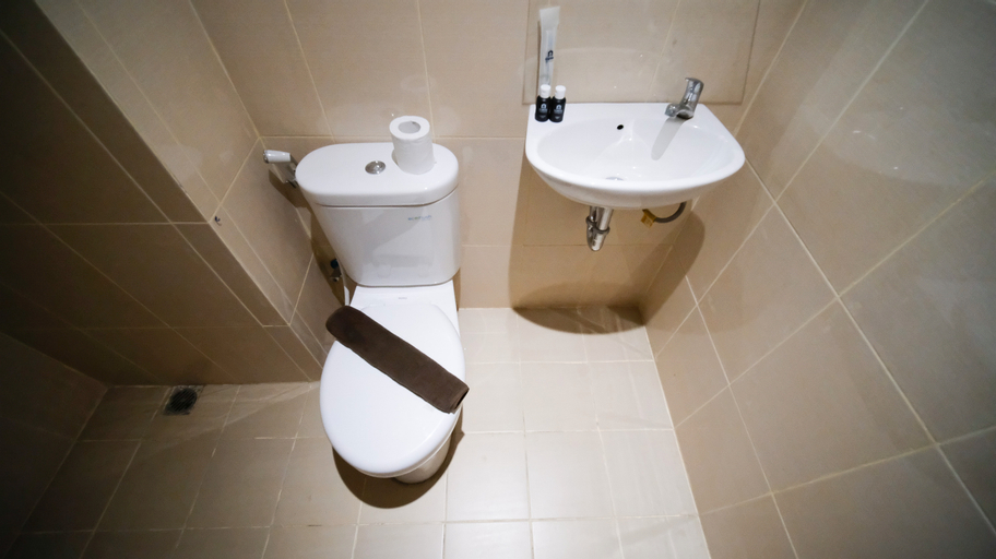 Bathroom 5