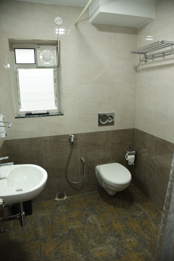 Bathroom 5, The Altruist New Town Hotel, North 24 Parganas