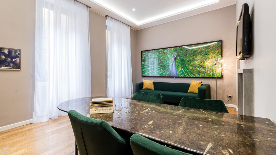 Others 5, Italianway - Vigna 3, Milano