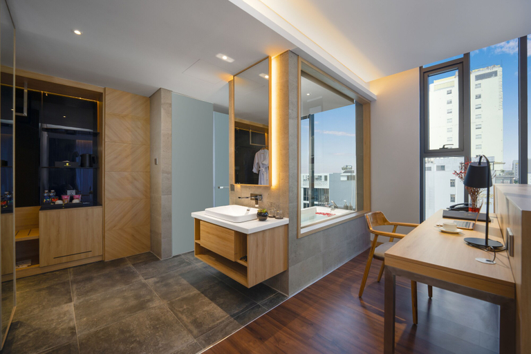 Bathroom 5, Estrella Boutique Hotel, Da Nang