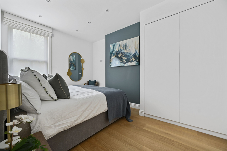 Bedroom 3, Nightingale Suites, London