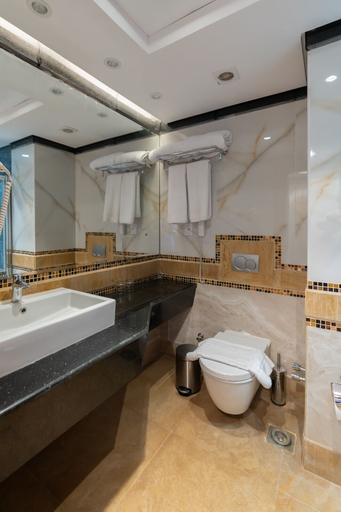 Bathroom 4, Safir Marsa Matrouh Resort, Marsa Matruh