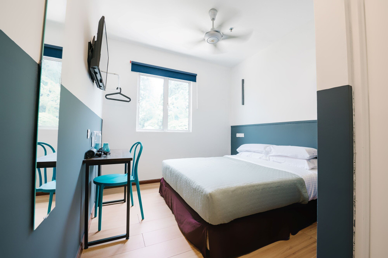 Bedroom 12