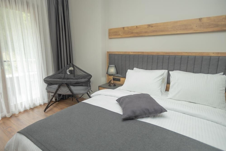Bedroom 2, Pazarcik Mountain Hotel, Araklı