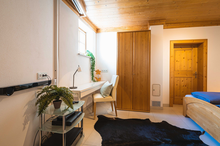 Bedroom 3, Chalet Crown of the Alps, Zell am See