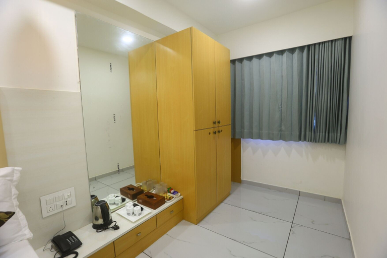 Others 3, Hotel Riva Palace, Ahmadabad