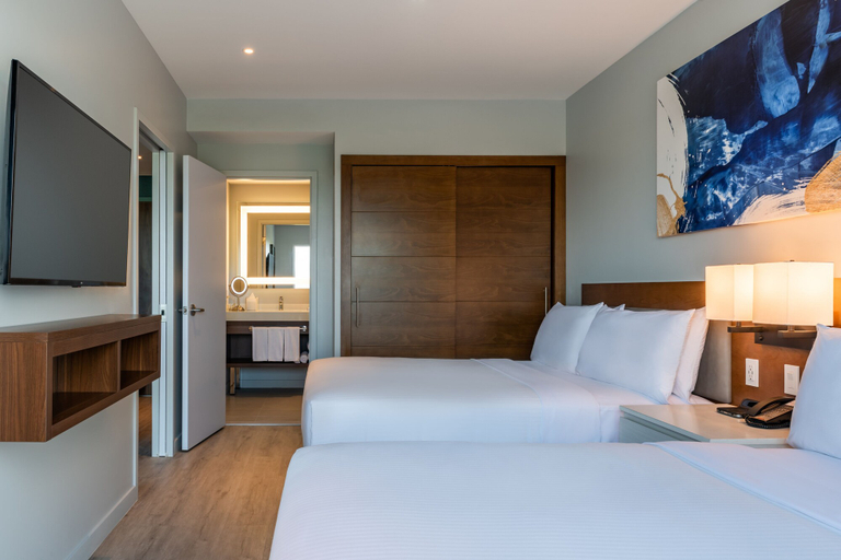 Bedroom 3, Embassy Suites By Hilton Aruba Beach Resort