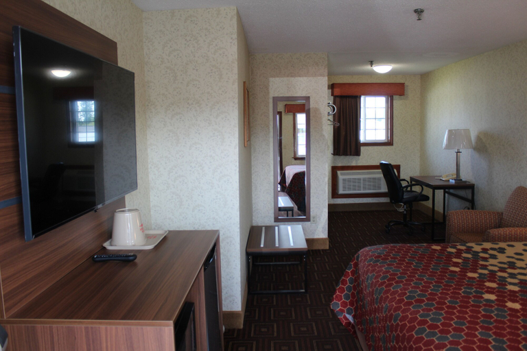 Bedroom 3, American Inn, New Haven