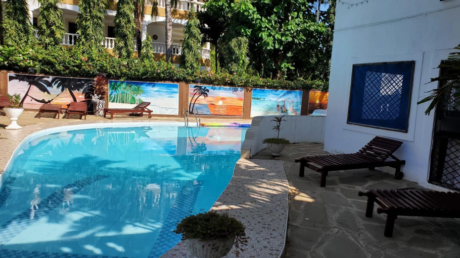 Sport & Beauty 3, Charming and Remarkable15-bed Villa in Diani Beach, Msambweni