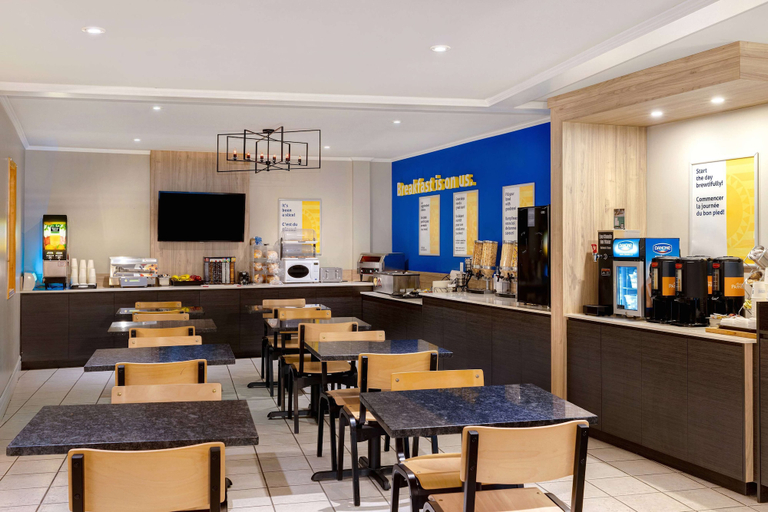 Food & Drinks 5, Days Inn by Wyndham Edmundston, Madawaska